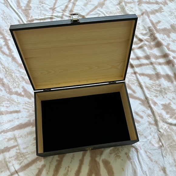 Personalized Box “Steve” - Picture 3 of 7